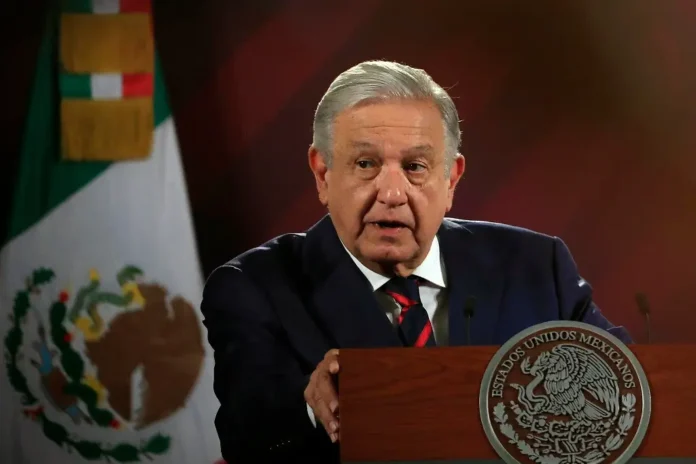 López Obrador dijo que su gobierno tiene la meta de dejar 100 Mil hectáreas de riego al final de su mandato