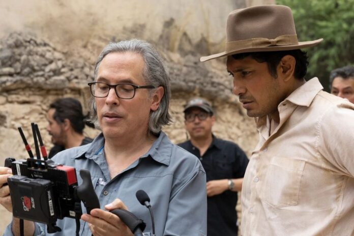 Tenoch Huerta y el director Rodrigo Prieto llegarán a plataformas de streaming con “Pedro Páramo”, novela de Juan Rulfo.