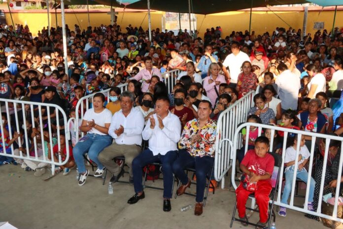 Con magno festejo, celebran autoridades municipales el Día de la Niña y el Niño