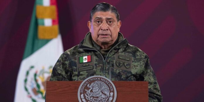 El general Luis Cresencio Sandoval desmiente que el departamento que compró le haya costado 30 mdp