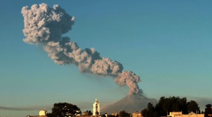 Hasta el momento, el volcán Popocatépetl se mantiene en amarillo fase dos del semáforo de riesgo.