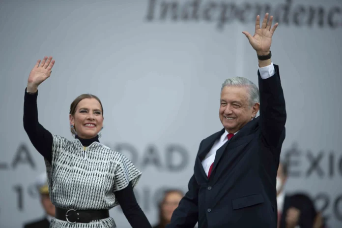 846822_AMLO-mensaje-3-años-de-gobiermo_impreso-scaled Aunque por años fue un recurso para referirse a López Obrador sin violar la ley electoral, esta estrategia llegará a su fin