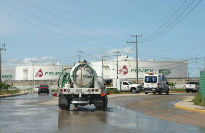 f982b7852dd14d0dc3b50df3ab7dc720 El helicóptero cayó mientras realizaba un recorrido en la Sonda de Campeche, una de las zonas petroleras más productivas de México