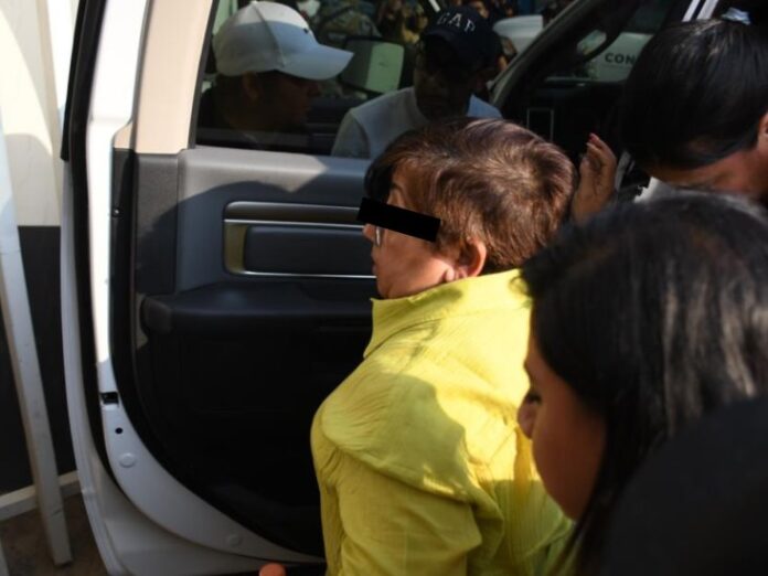 Angélica “N”, fue imputada como presunta responsable de los delitos contra la fe pública y tráfico de influencia