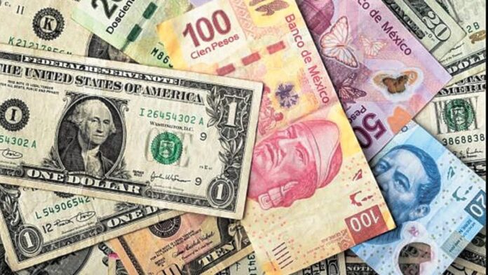 Citibanamex, en sus ventanillas, vendió el dólar se cotiza en 17.83 pesos por billete verde, de acuerdo con Citibanamex