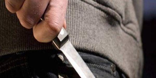 A la adulta mayor la encontraron sin vida, con un cuchillo en el pecho